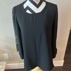Alfani || black crewneck silky top with open detail sleeves
